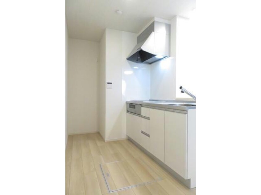 キッチン ソラーナA（茂呂町）