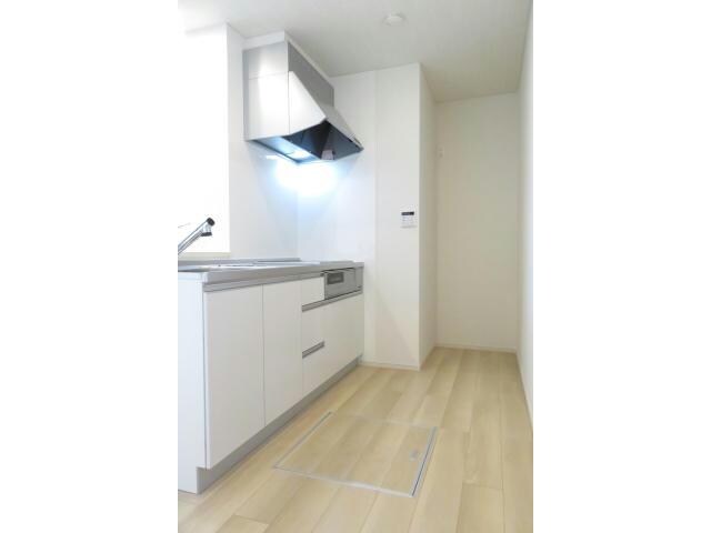 キッチン ソラーナA（茂呂町）