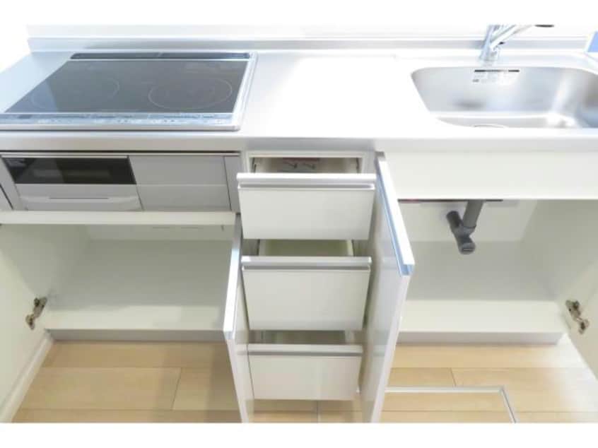 キッチン収納 ソラーナA（茂呂町）
