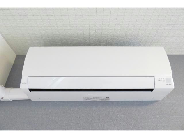 洋室エアコン ソラーナA（茂呂町）