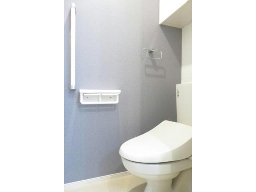 トイレ ソラーナA（茂呂町）