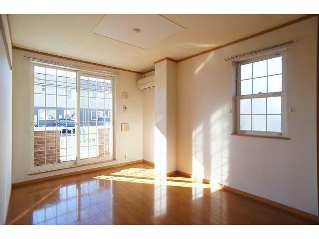  テラス田園A（市場町）