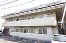 吉岡マンションＤ棟の外観