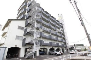 ヴィレッジロイヤルセブン