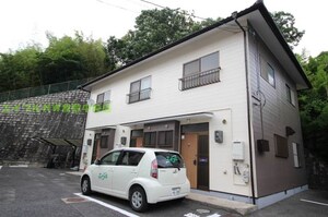 メゾンサンセラ　B棟