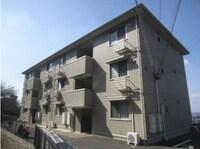 ロイヤルガーデン小佐世保　Ｃ棟　☆