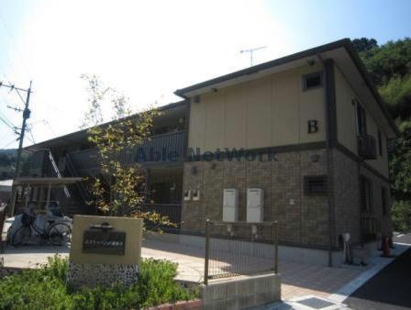 エストゥベンダ濱本Ｂ エストゥベンダ濱本 Ｂ棟