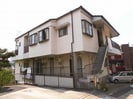 鴨川ハイツの外観