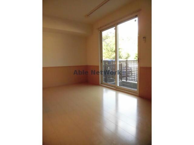  エストゥベンダ濱本 Ａ棟