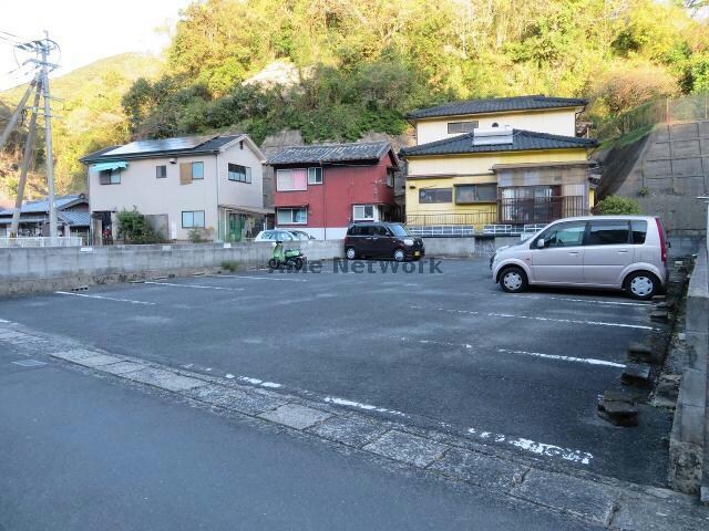 近隣月極駐車場 ベイシティ相浦