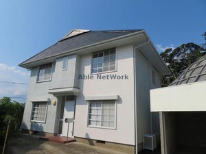 鹿子前町貸家