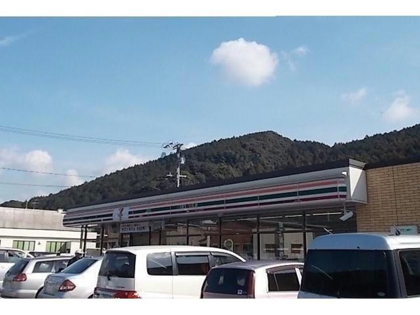 セブンイレブン佐世保吉井町店(コンビニ)まで2160m グラン・ファミーユ