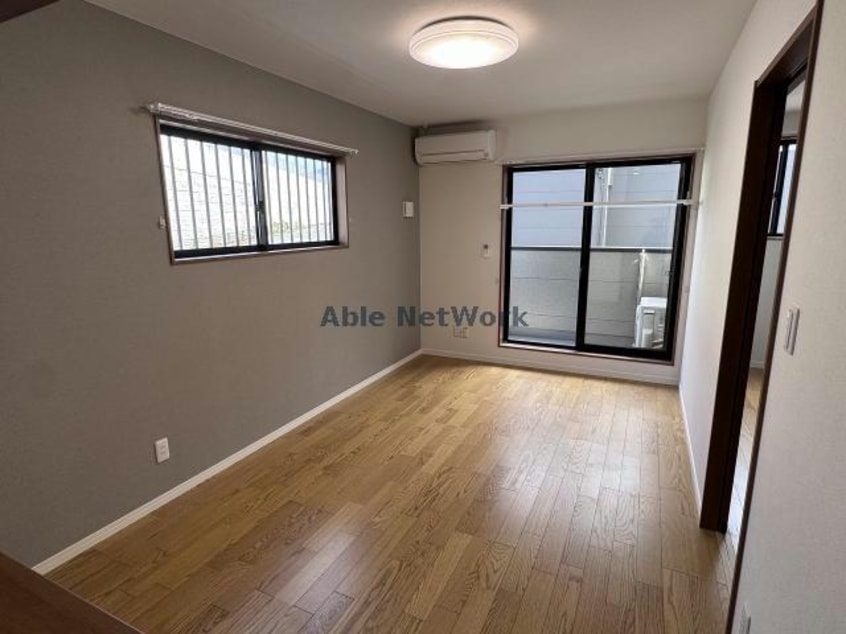  グランドブルー指方　B棟