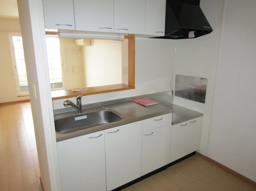 ガスコンロ設置可キッチン オレンジ　ハウス  A