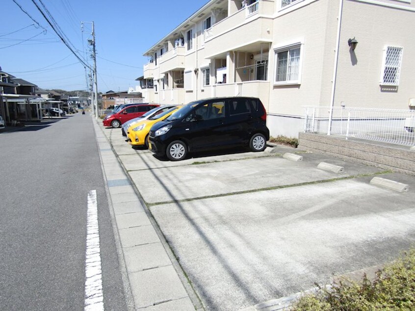 駐車場 オレンジ　ハウス  A