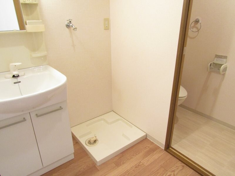 洗濯パン カーサコモダ新舞子　B