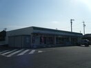 ﾌｧﾐﾘｰﾏｰﾄ 津知屋横須賀店(コンビニ)まで750m グランシャリオ公家