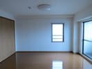 洋室8帖 ココルーナ