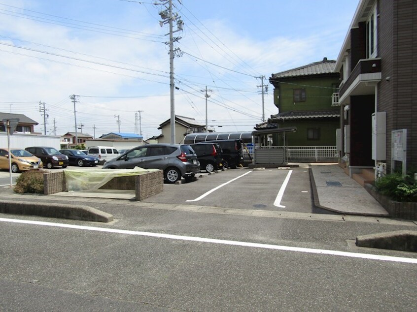 駐車場 コーポ二ヶ崎