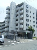 ブランドゥース
