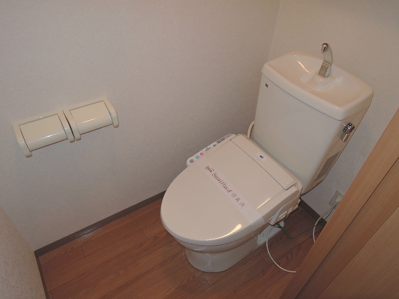 トイレ サンハイツ