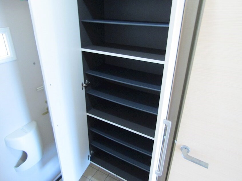 シューズボックス カルティエ冨貴