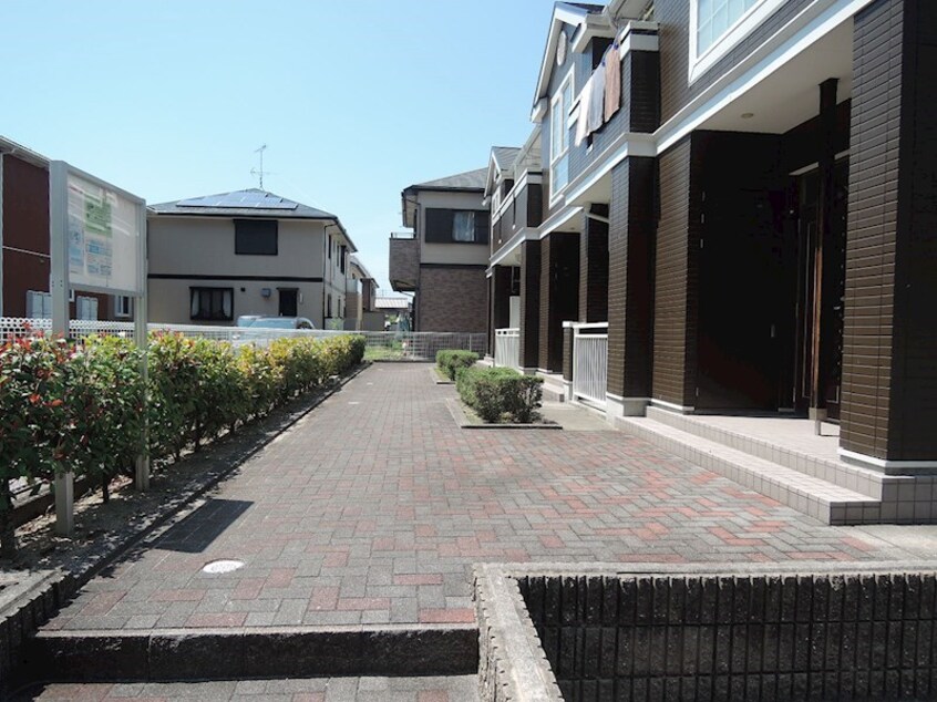  ファミーユ柿谷