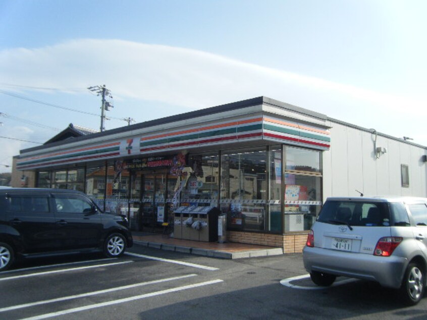 ｾﾌﾞﾝｲﾚﾌﾞﾝ 南知多美浜町上野間店(コンビニ)まで765m グリーンコート