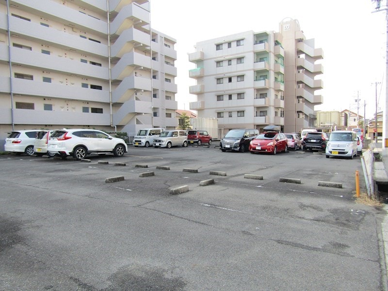  半田第3ロイヤルマンション