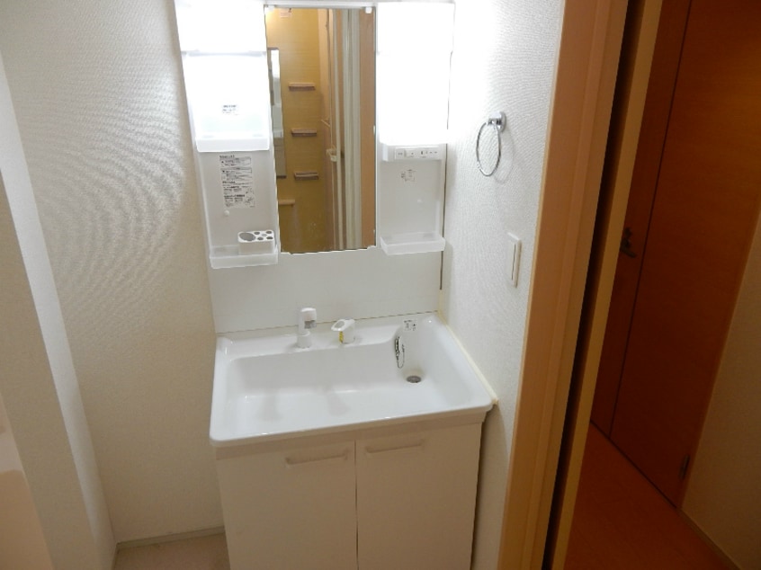 ｼｬﾜｰ付独立洗面台 ヒルズ　kei