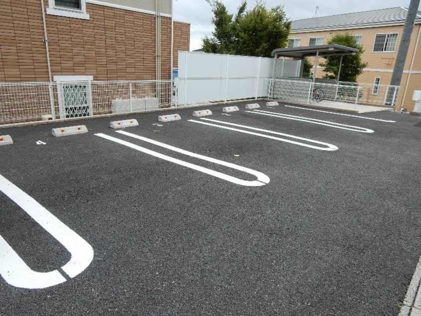 駐車場 ヒルズ　kei