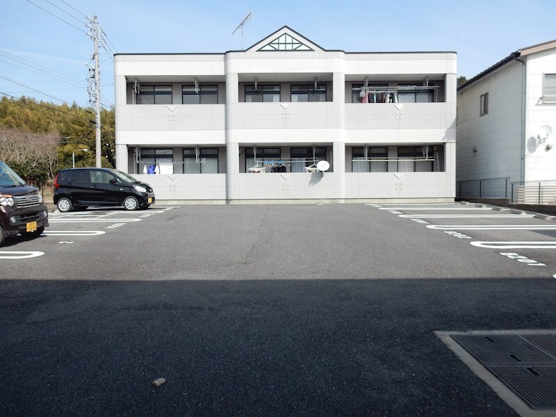 駐車場 サンタプレイスヒルズA棟