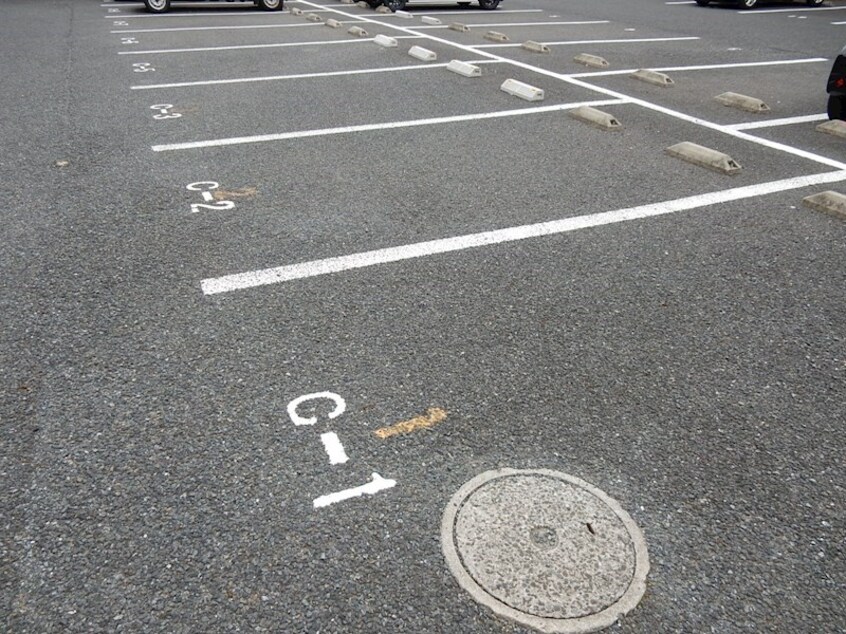 駐車スペース カーサコモダ新舞子　Ｃ