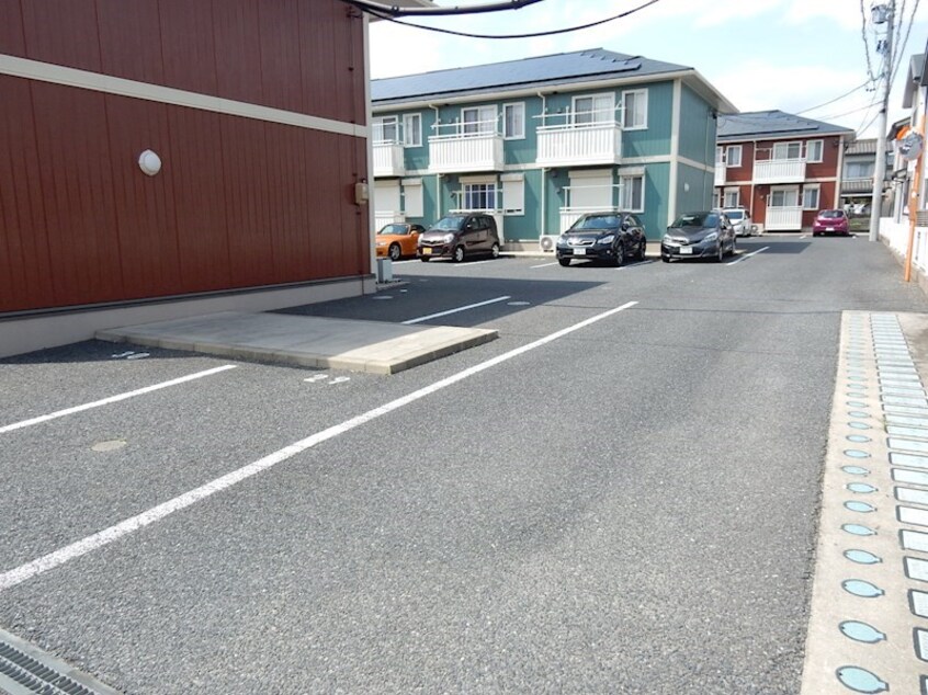 駐車場 リビングタウン榎戸