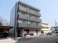 CRESCENT（クレセント）