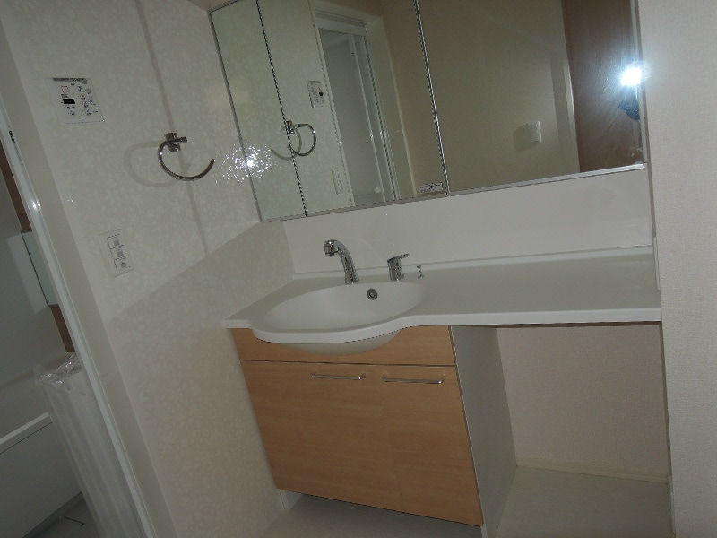 シャワー付独立洗面台 ロイヤルコート