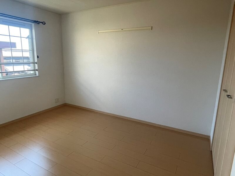 洋室 モンテローザII