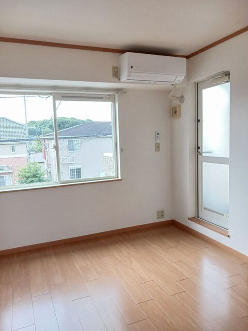  グランデカメリア山の手II