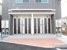 エントランス ロイヤルハイツ四方田Ｃ