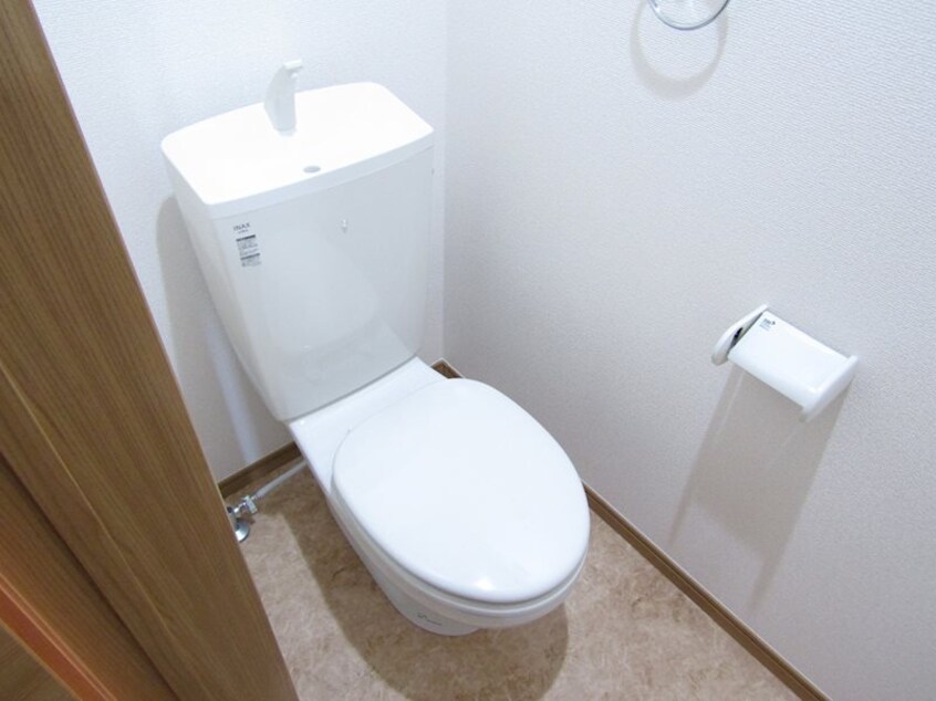 トイレ 鯉江本町4-135 KODATEXI