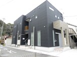 e-House