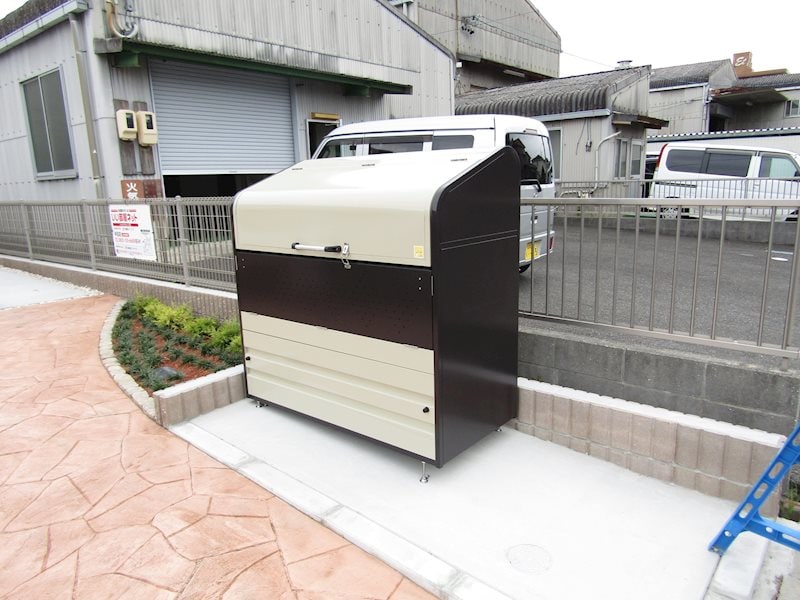 ゴミ置き場 ベル　フルール