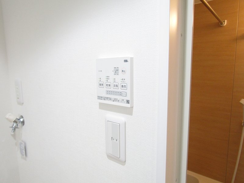  プリミエール常滑駅前