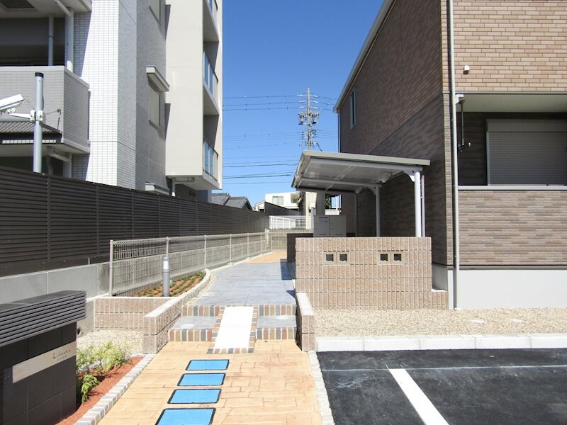 エントランス リベルテ