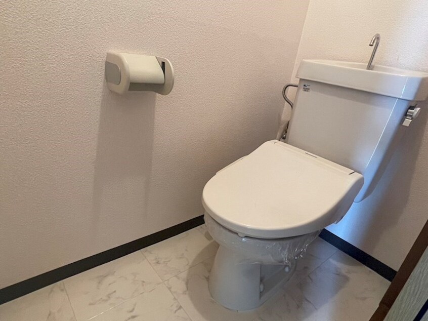 ウエストラフィーネ