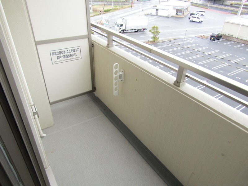 ベランダ 名鉄常滑線・空港線/多屋駅 徒歩6分 3階 築18年