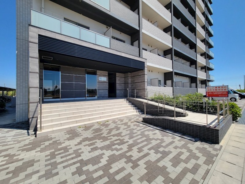 スロープ付き コントレイルりんくう常滑