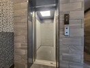 エレベーター グランアルモニ