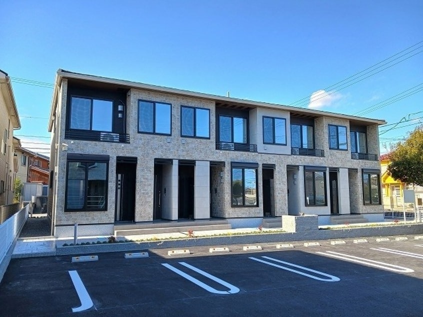  メゾン　ハナビシ　B