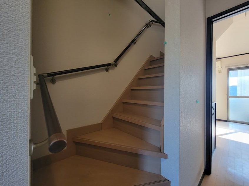 階段 ゆうハウス飛香台